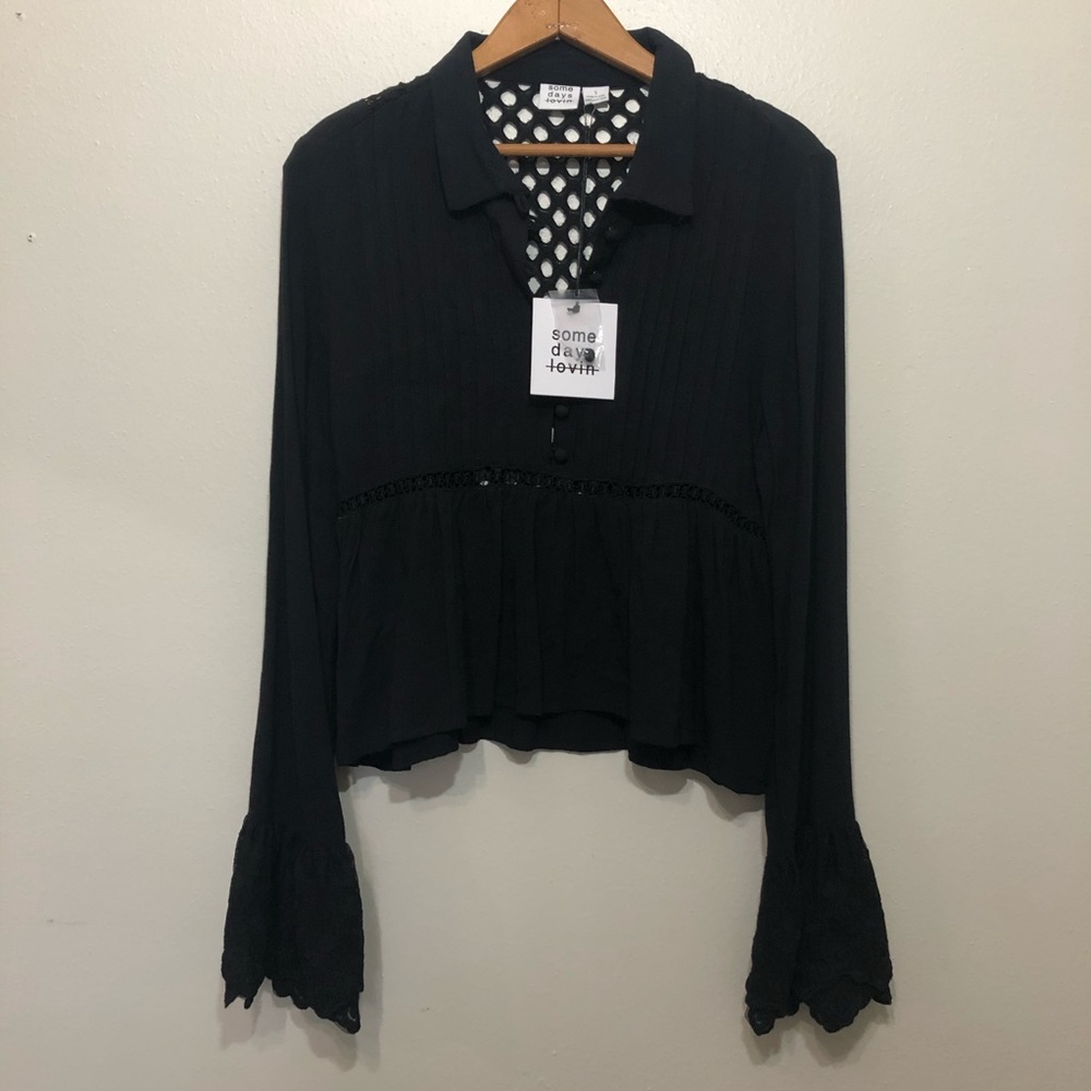 NWT Somedays Lovin Bell Slv Crochet back Crop Top